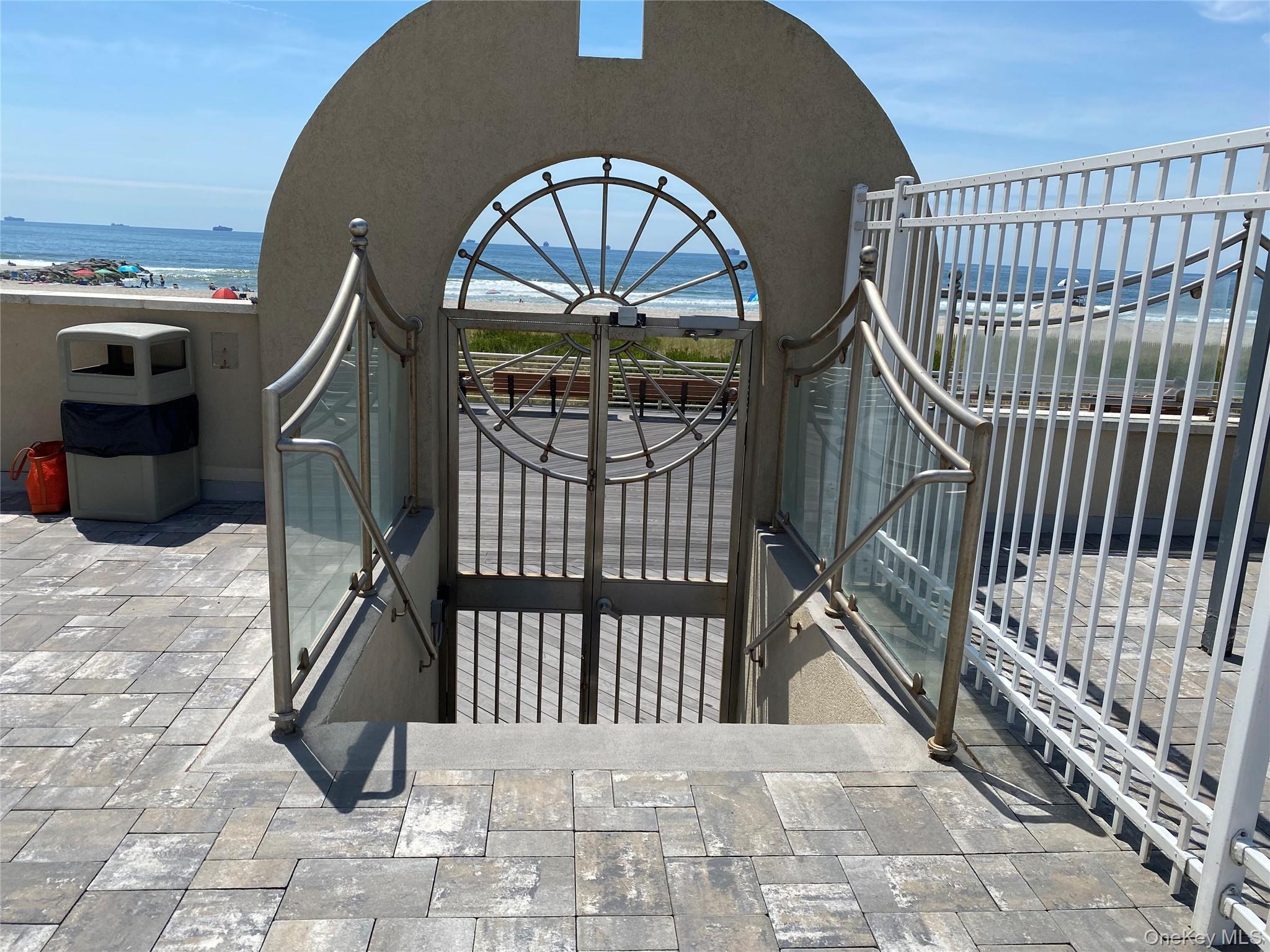 360 Shore Road, Unit 4K Long Beach, NY 11561 - Photo 27 of 28 Gallery Image 27