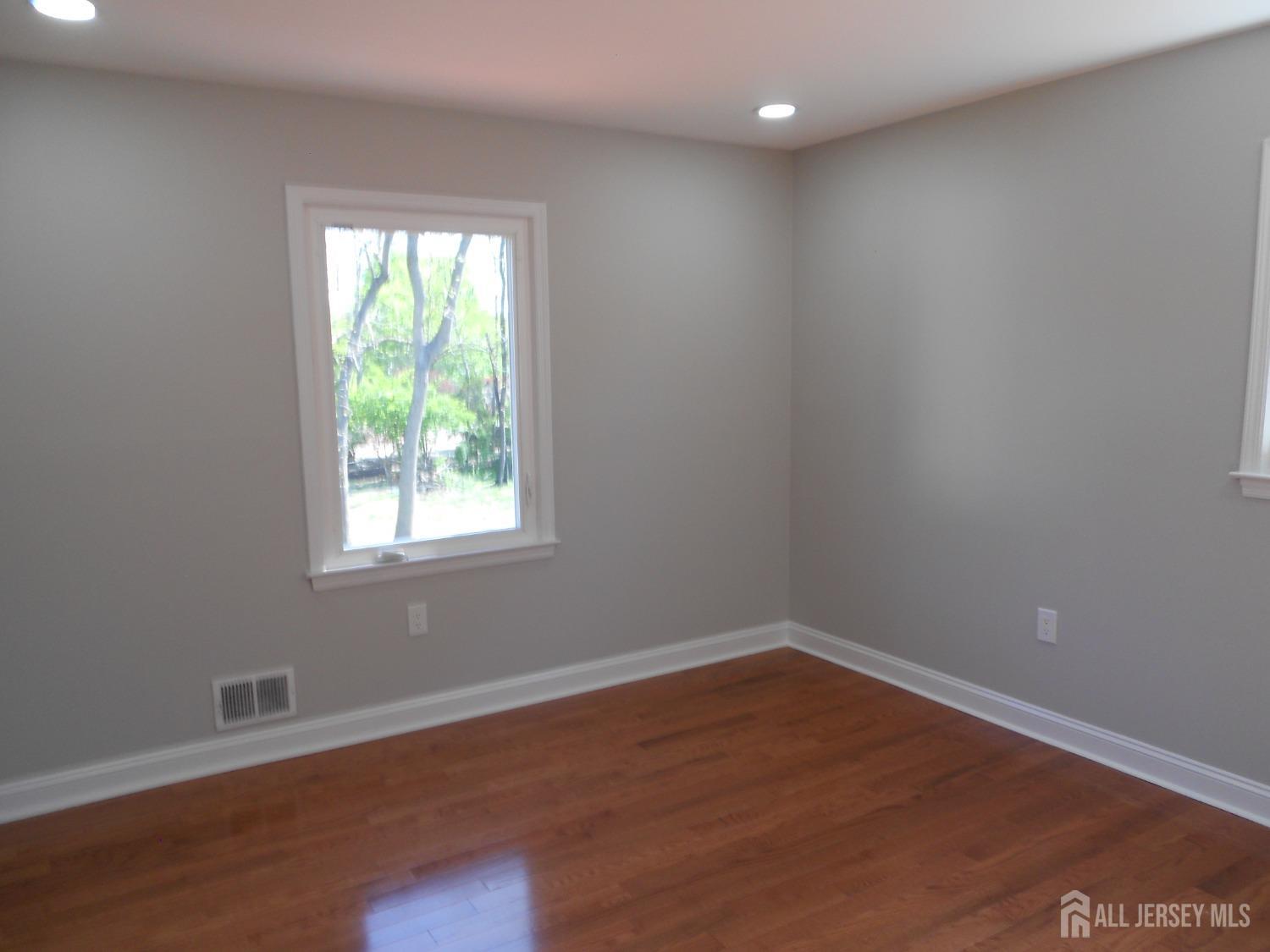 4 Harvey Road Monmouth Junction, NJ 08852 - Photo 28 of 59 Gallery Image 28