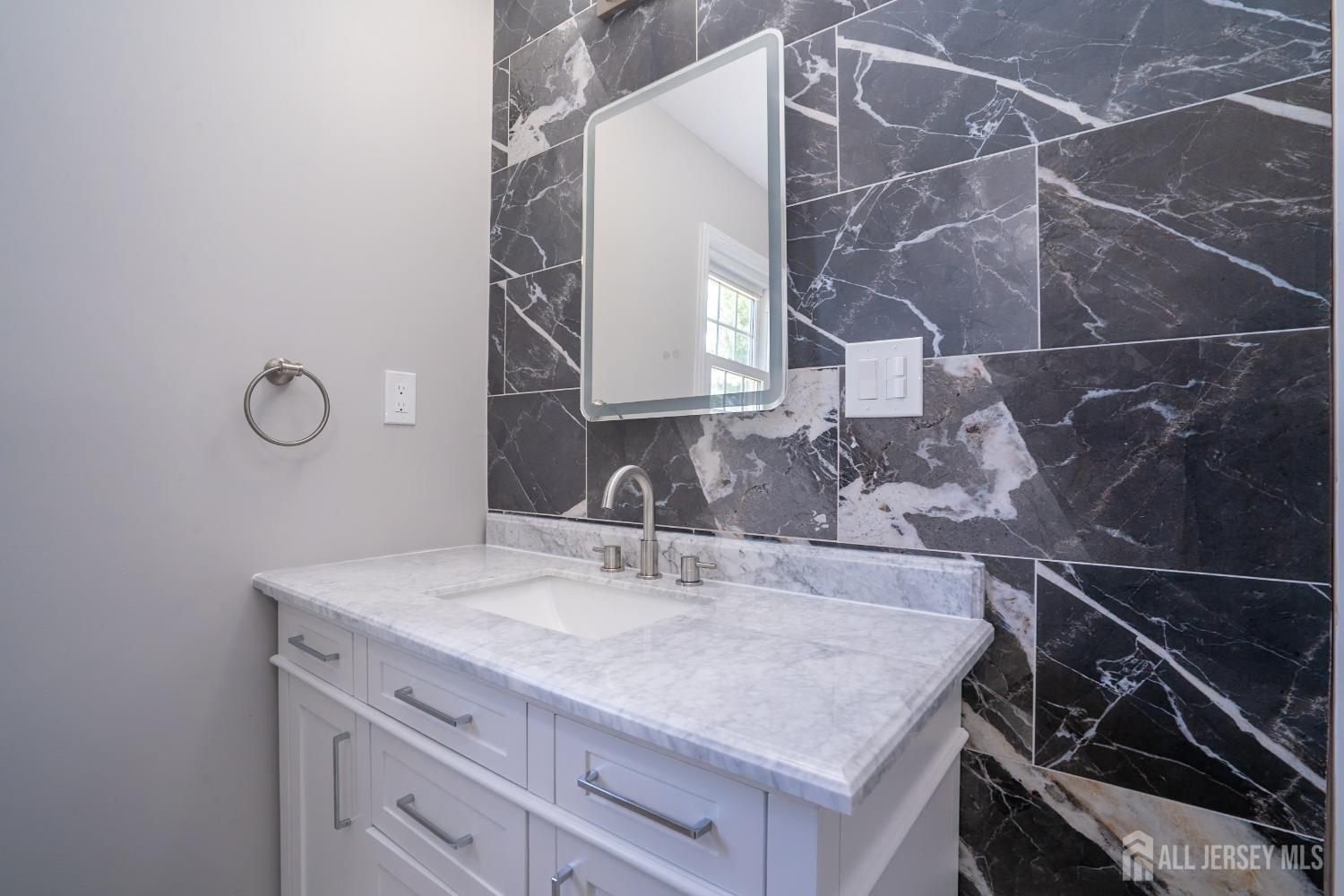 4 Harvey Road Monmouth Junction, NJ 08852 - Photo 47 of 59 Gallery Image 47