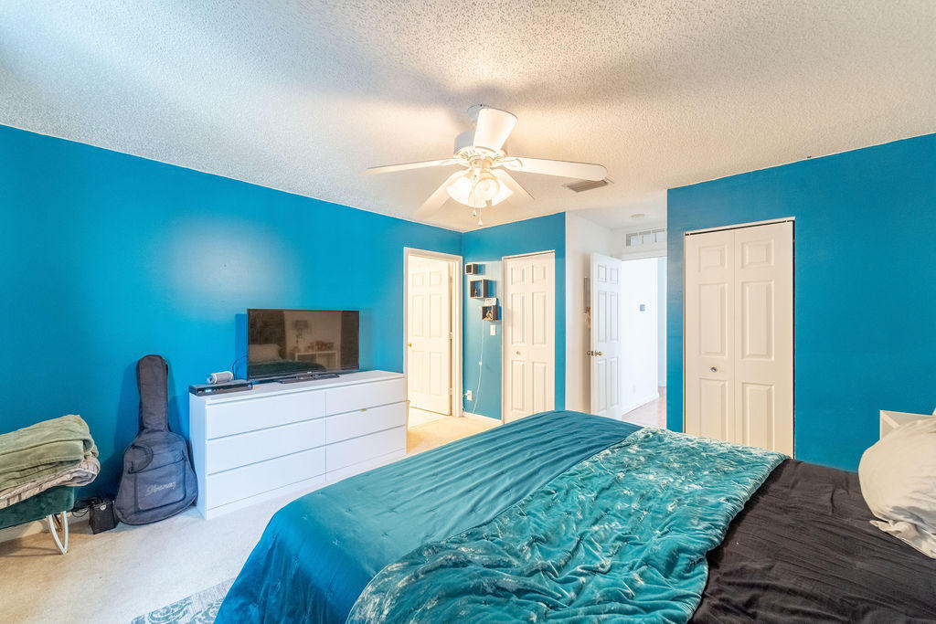 705 Imperial Lake Road West Palm Beach, FL 33413 - Photo 20 of 25 705ImperialLakeDr(25of34)