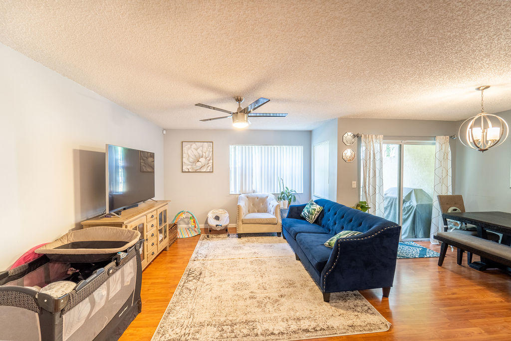 705 Imperial Lake Road West Palm Beach, FL 33413 - Photo 7 of 25 705ImperialLakeDr(8of34)