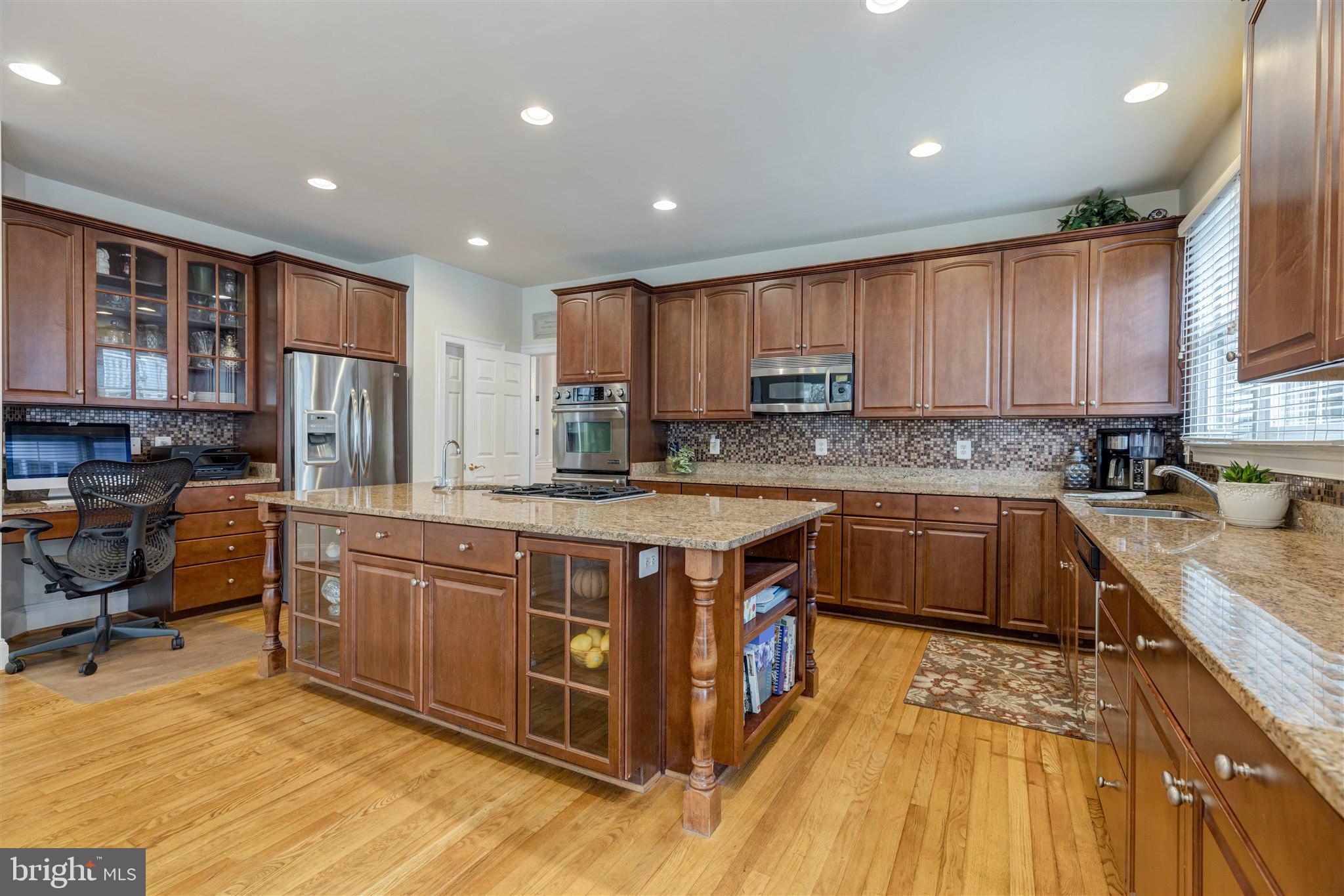 6398 Gayfields Road Alexandria, VA 22315 - Photo 19 of 59 Kitchen