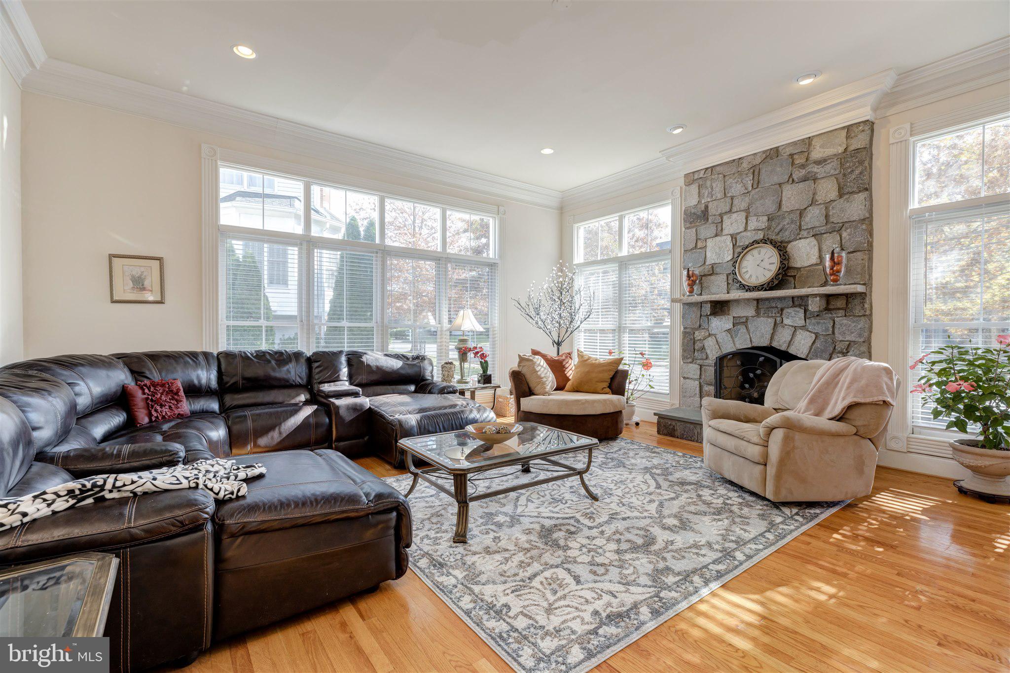 6398 Gayfields Road Alexandria, VA 22315 - Photo 25 of 59 Family Room