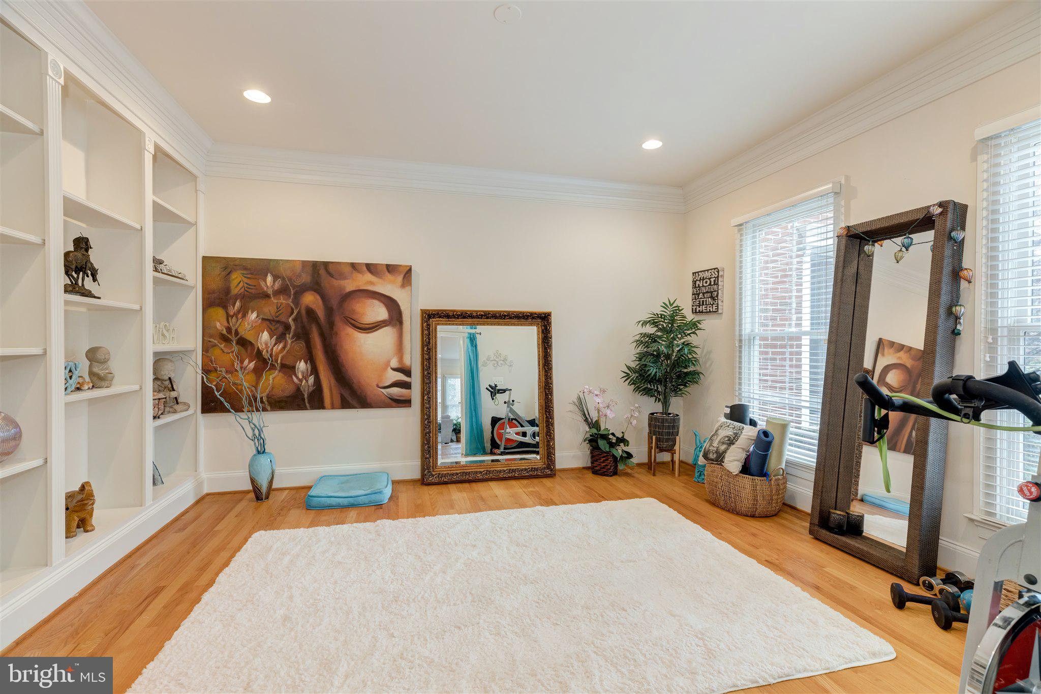 6398 Gayfields Road Alexandria, VA 22315 - Photo 6 of 59 Office