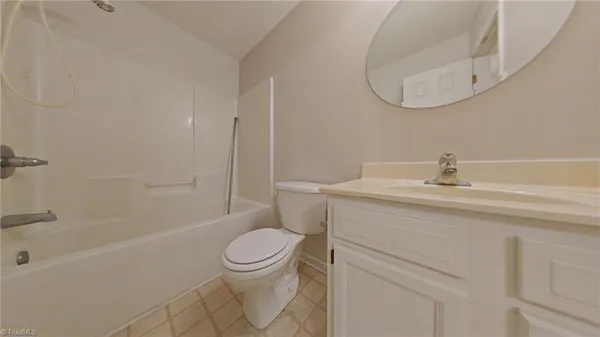 $1,195 | 28 King Row, Thomasville, NC 27360