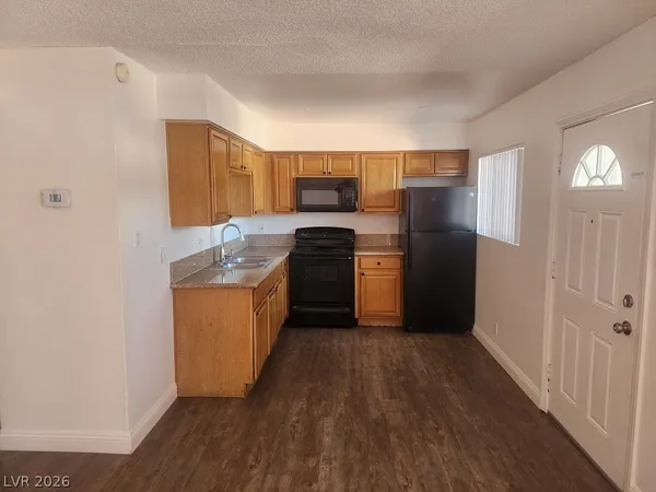 $1,000 | 3381 South Athens Street, Unit 4, Las Vegas, NV 89169