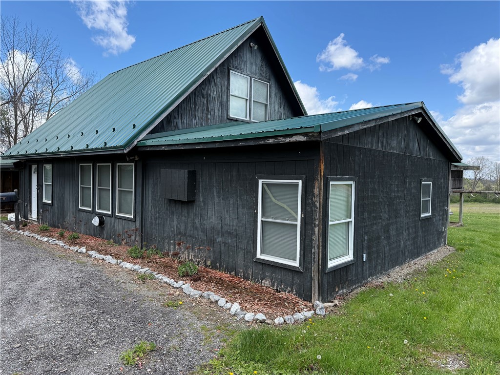 8611 Oakland Road Portage, NY 14517 - Photo 23 of 37