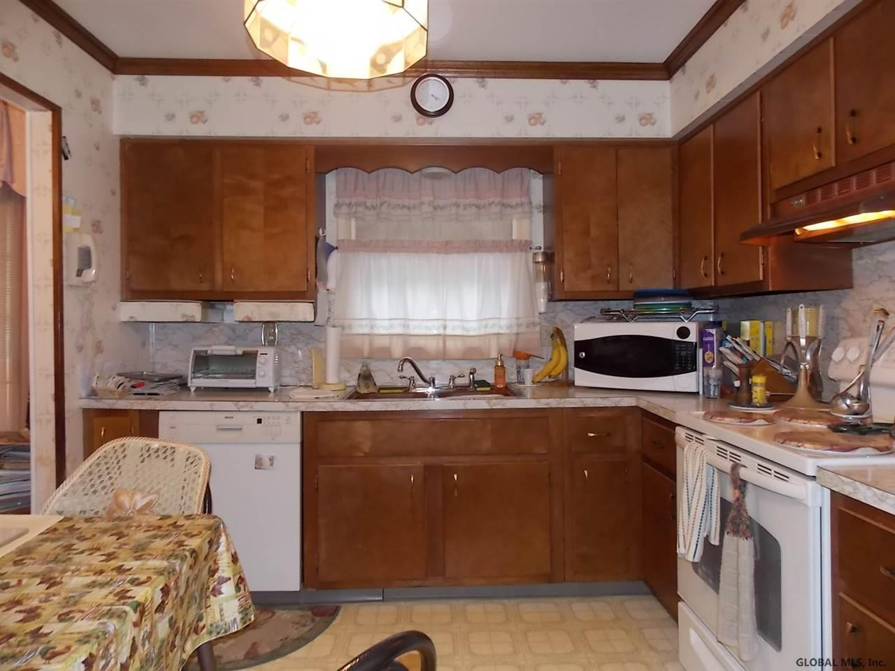 34 Eberle Road Colonie, NY 12110 - Photo 5 of 18 Photo 5