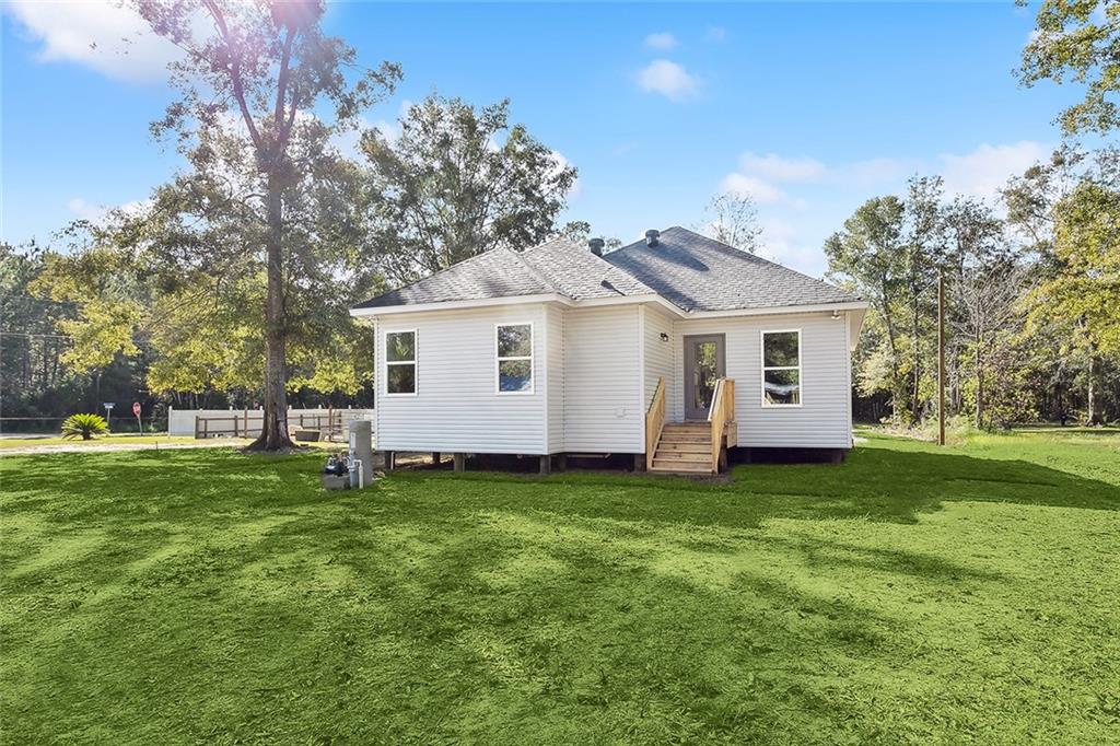 61455 Shady Pine Road Lacombe, LA 70445 - Photo 13 of 15 Gallery Image 13