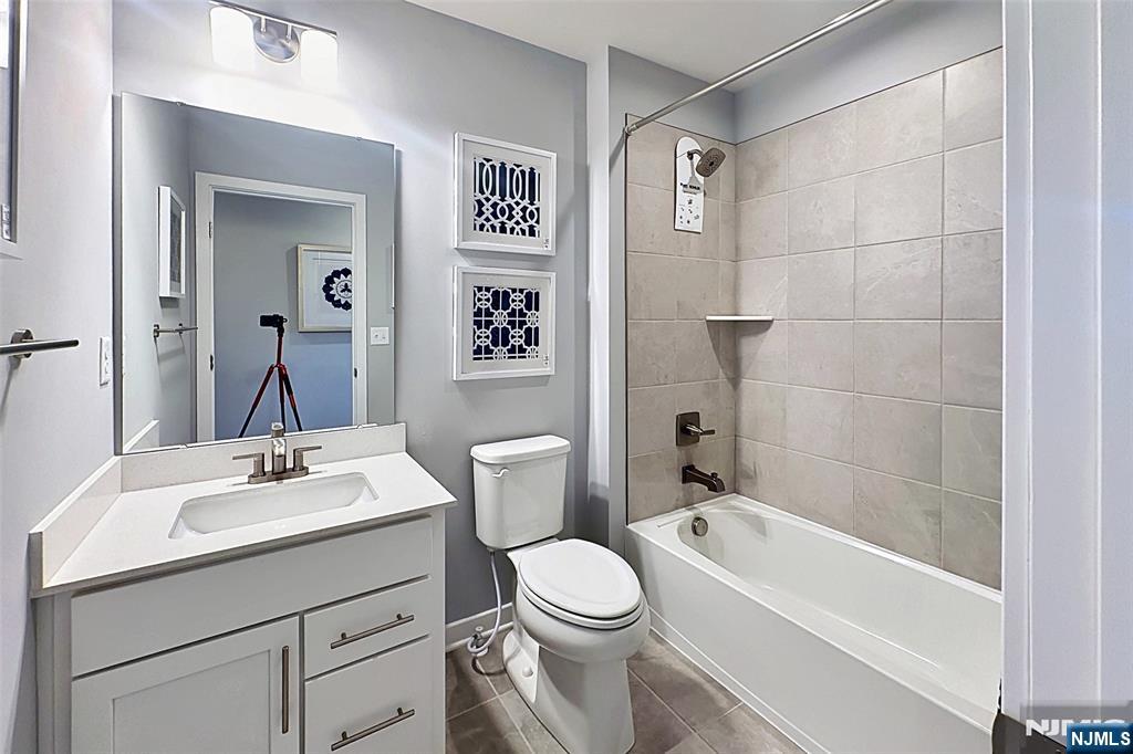 2 Redwood Run Port Murray, NJ 07865 - Photo 21 of 32