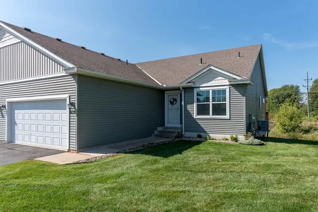 $299,000 | 620 Tomahawk Court, Madison Lake, MN 56063
