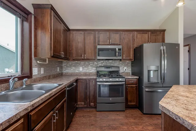 $299,000 | 620 Tomahawk Court, Madison Lake, MN 56063