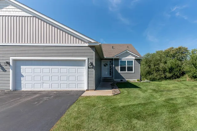 $299,000 | 620 Tomahawk Court, Madison Lake, MN 56063