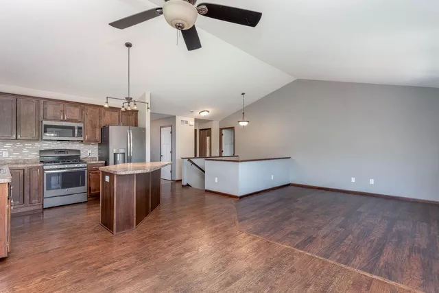 $299,000 | 620 Tomahawk Court, Madison Lake, MN 56063