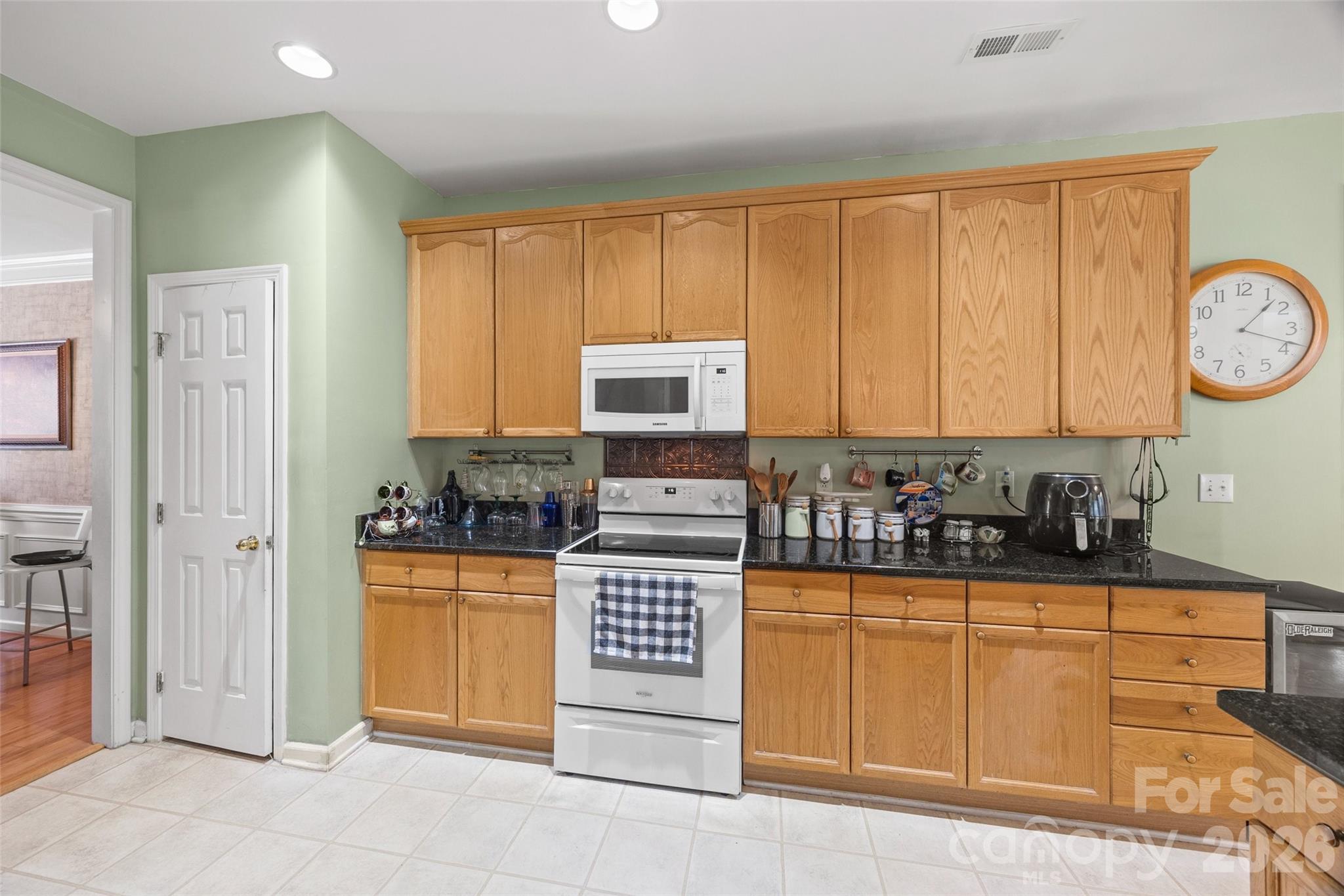 659 East Cheval Drive Fort Mill, SC 29708 - Photo 12 of 46