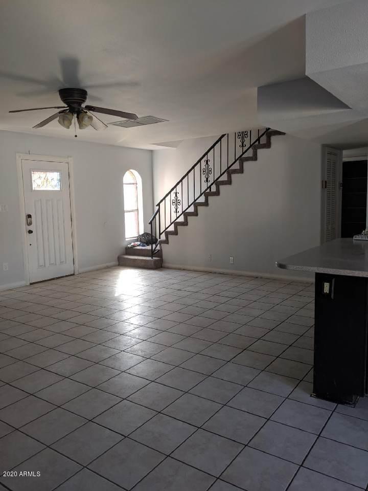 1542 West Darrel Road Phoenix, AZ 85041 - Photo 8 of 17 Stairway
