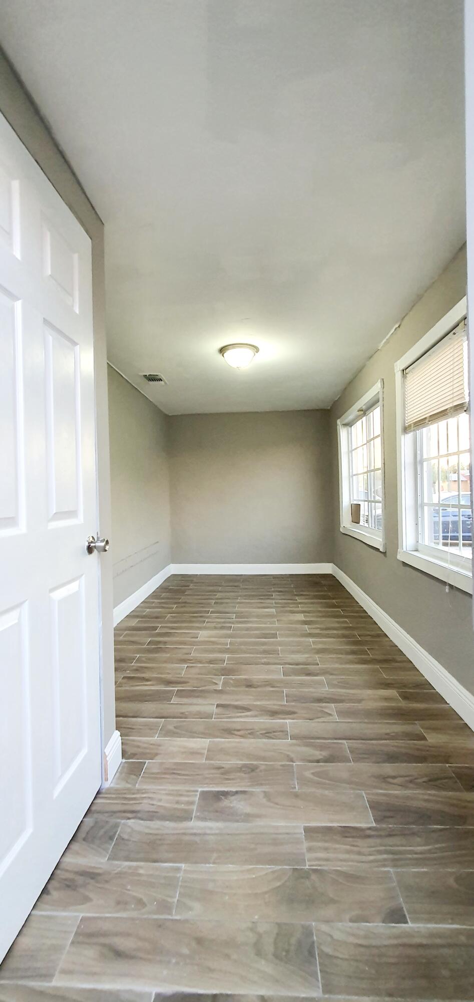 1109 West 33rd Street Riviera Beach, FL 33404 - Photo 3 of 8 20211022_183809
