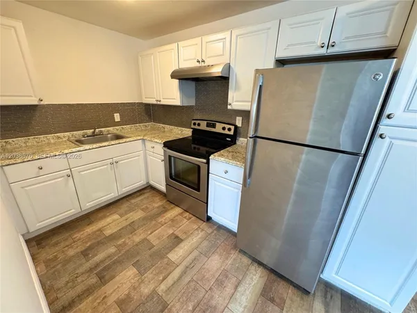 $1,795 | 207 Southeast 4th Avenue, Unit WEST, Boynton Beach, FL 33435