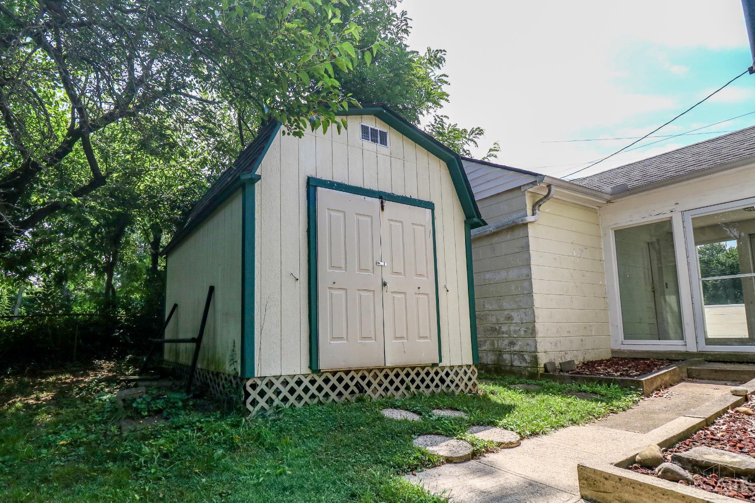 4072 West Fork Road Cincinnati, OH 45247 - Photo 34 of 43