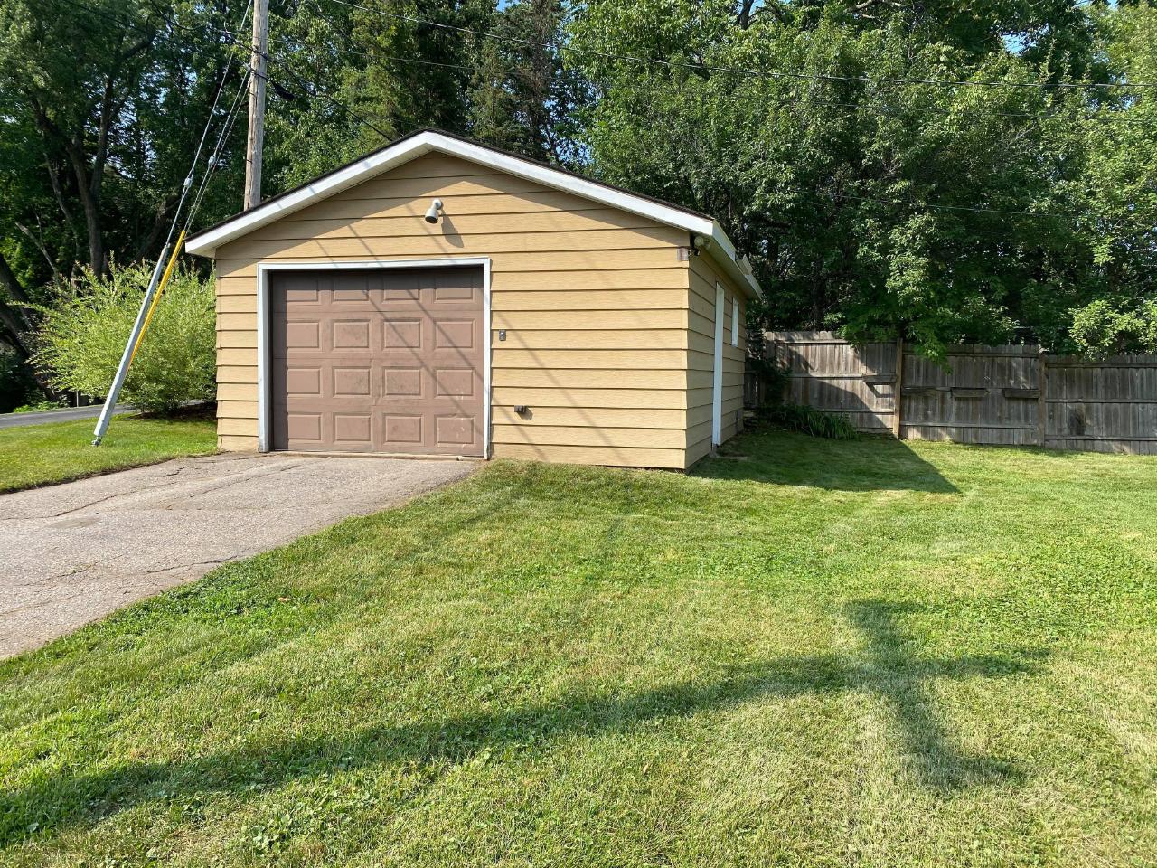804 Balsam Street Rhinelander, WI 54501 - Photo 4 of 23 Gallery Image 4