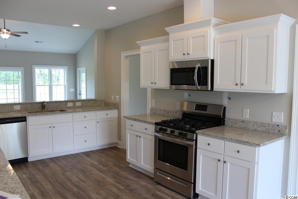 541 Whiddy Loop Conway, SC 29526 - Photo 6 of 32 Gallery Image 6