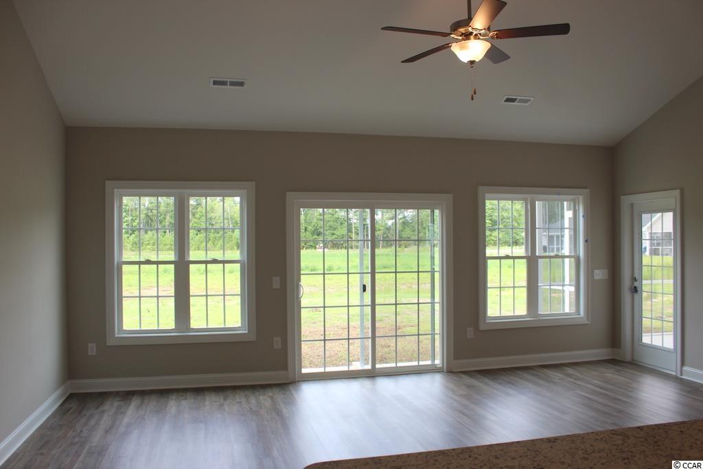 541 Whiddy Loop Conway, SC 29526 - Photo 9 of 32 Gallery Image 9