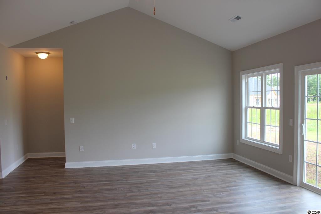 541 Whiddy Loop Conway, SC 29526 - Photo 10 of 32 Gallery Image 10