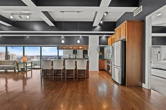 $495,000 | 1101 Walnut Street, Unit 1901, Kansas City, MO 64106
