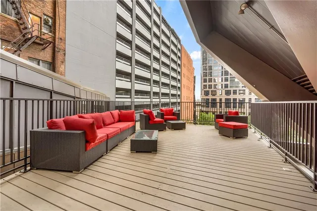 $495,000 | 1101 Walnut Street, Unit 1901, Kansas City, MO 64106