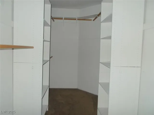 $3,300 | 1506 Champagne Circle, Las Vegas, NV 89119