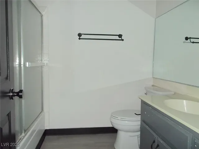 $3,300 | 1506 Champagne Circle, Las Vegas, NV 89119