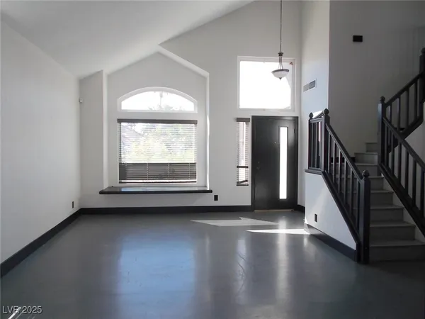 $2,799 | 1506 Champagne Circle, Las Vegas, NV 89119