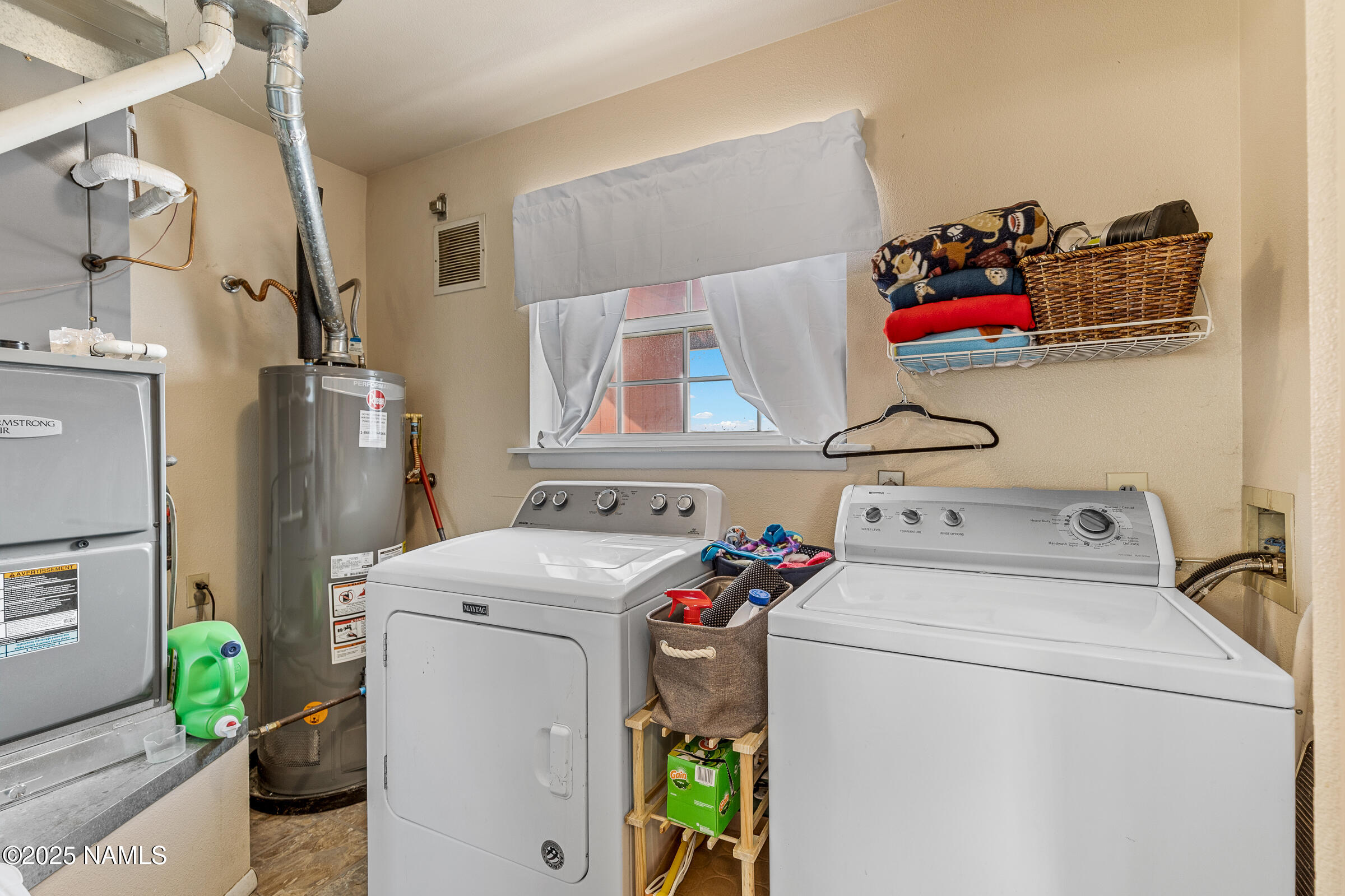 11095 Rodeo Road Flagstaff, AZ 86004 - Photo 18 of 35 11095 N Rodeo Dr.-33