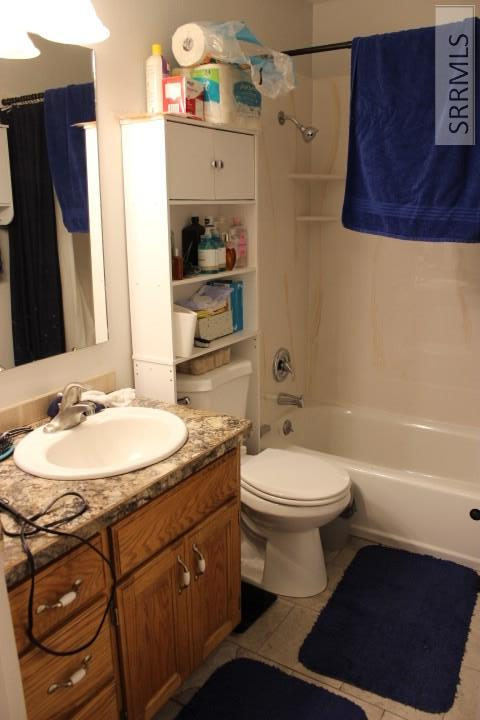 2625 Ammon Road Ammon, ID 83406 - Photo 8 of 18