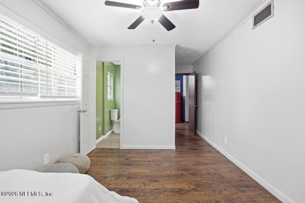 2319 Mills Road Jacksonville, FL 32216 - Photo 26 of 32 Mother In Law Suite