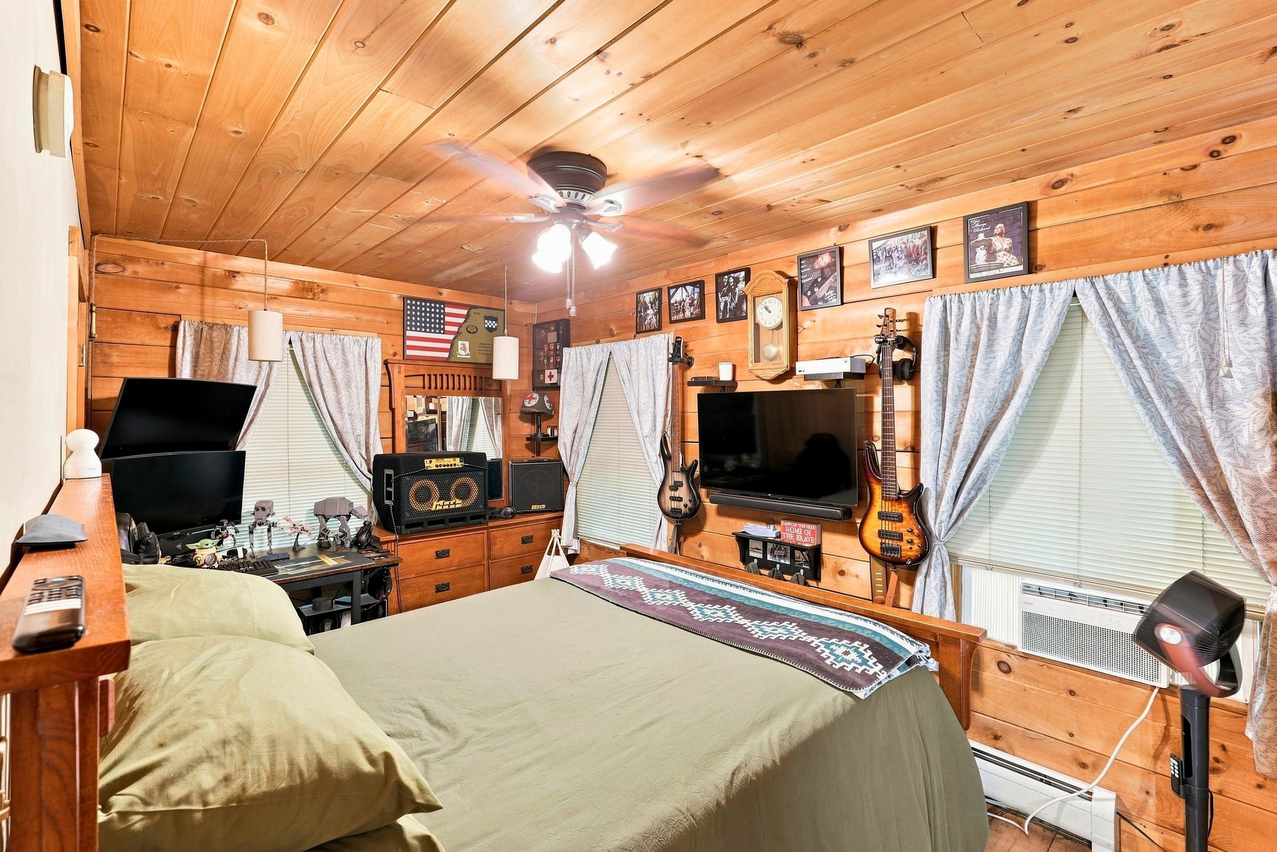 271 Middle Road Deerfield, NH 03037 - Photo 25 of 38 Gallery Image 25