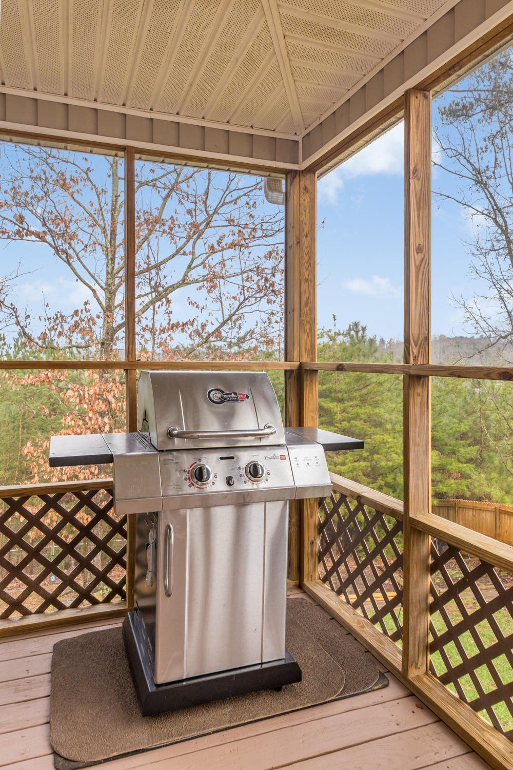 6459 Rim Crest Lane Harrison, TN 37341 - Photo 19 of 28 6459_Rim_Crest_Ln_009