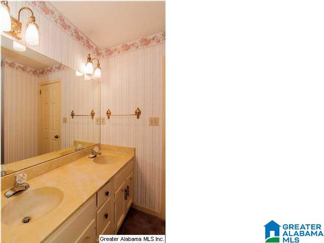 1937 Crossvine Road Birmingham, AL 35244 - Photo 20 of 29