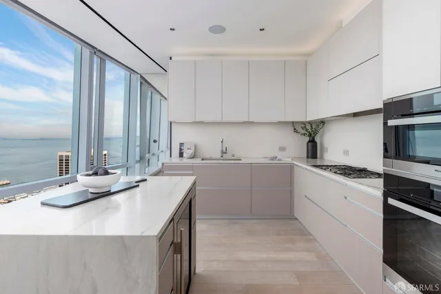 $6,300,000 | 181 Fremont Street, Unit 66A, San Francisco, CA 94105
