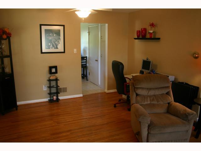 3545 Redding Road Upper Arlington, OH 43221 - Photo 6 of 13 Gallery Image 6