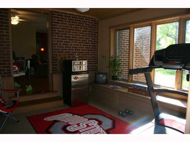 3545 Redding Road Upper Arlington, OH 43221 - Photo 9 of 13 Gallery Image 9