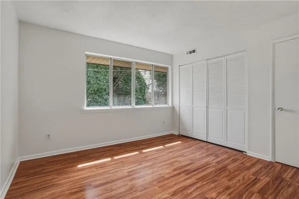 $135,000 | 526 College Park Drive, Coraopolis, PA 15108