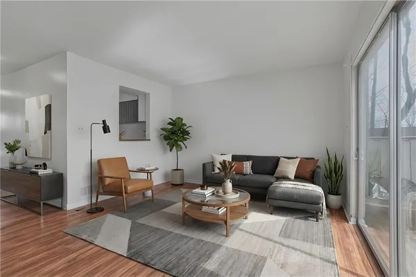 $135,000 | 526 College Park Drive, Coraopolis, PA 15108