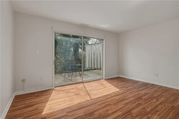 $135,000 | 526 College Park Drive, Coraopolis, PA 15108