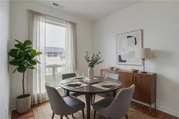 $135,000 | 526 College Park Drive, Coraopolis, PA 15108