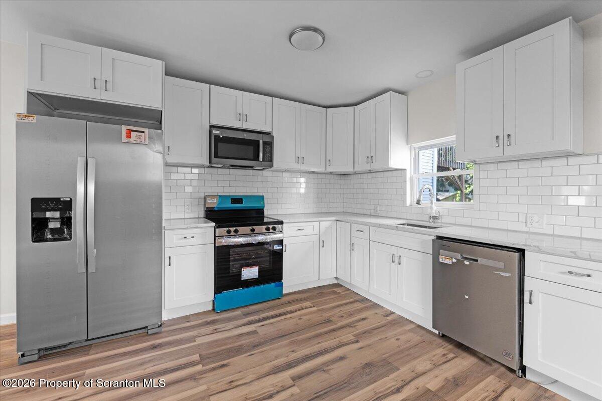 214 Theodore Street Scranton, PA 18508 - Photo 2 of 21 Kitchen