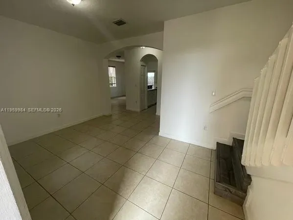 a view of a livingroom with furniture