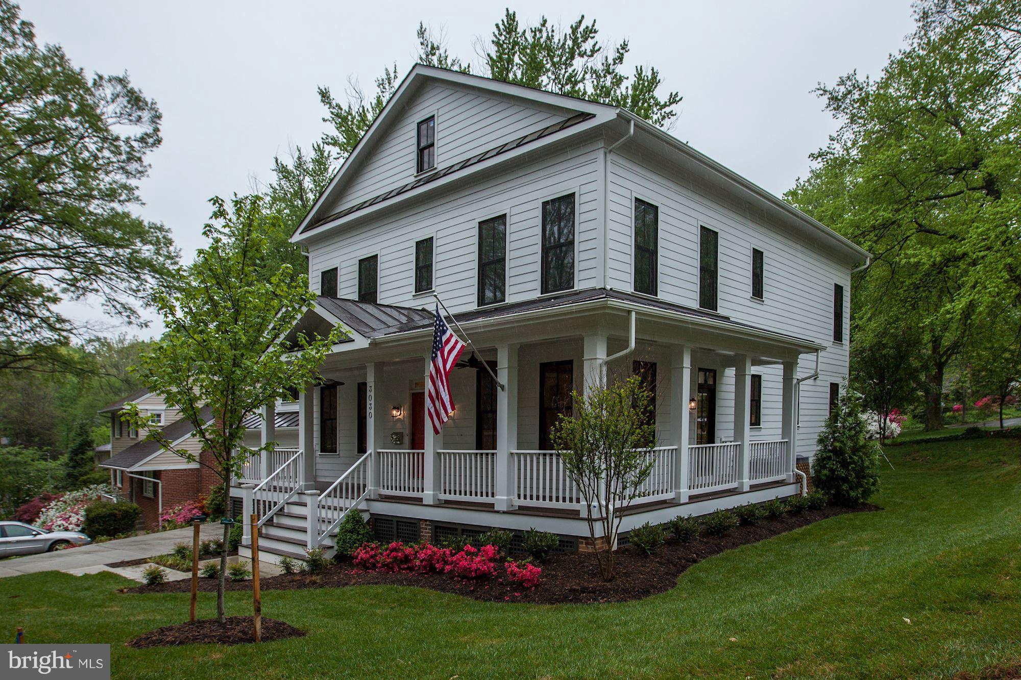 3030 North Stuart Street Arlington, VA 22207 - Photo 2 of 29 a view of house with a yard