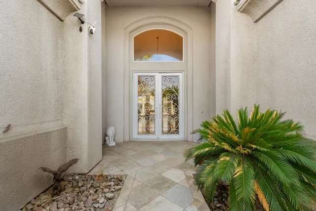 a view of an entryway with a lot of stuff