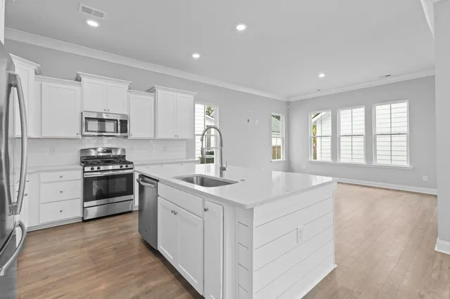 $425,900 | 103 Ilderton Street, Summerville, SC 29483